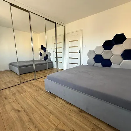 度假居 Aga 波别罗沃